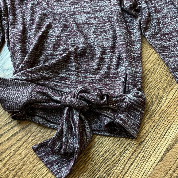 Gap sweater - Picture 2 of 5